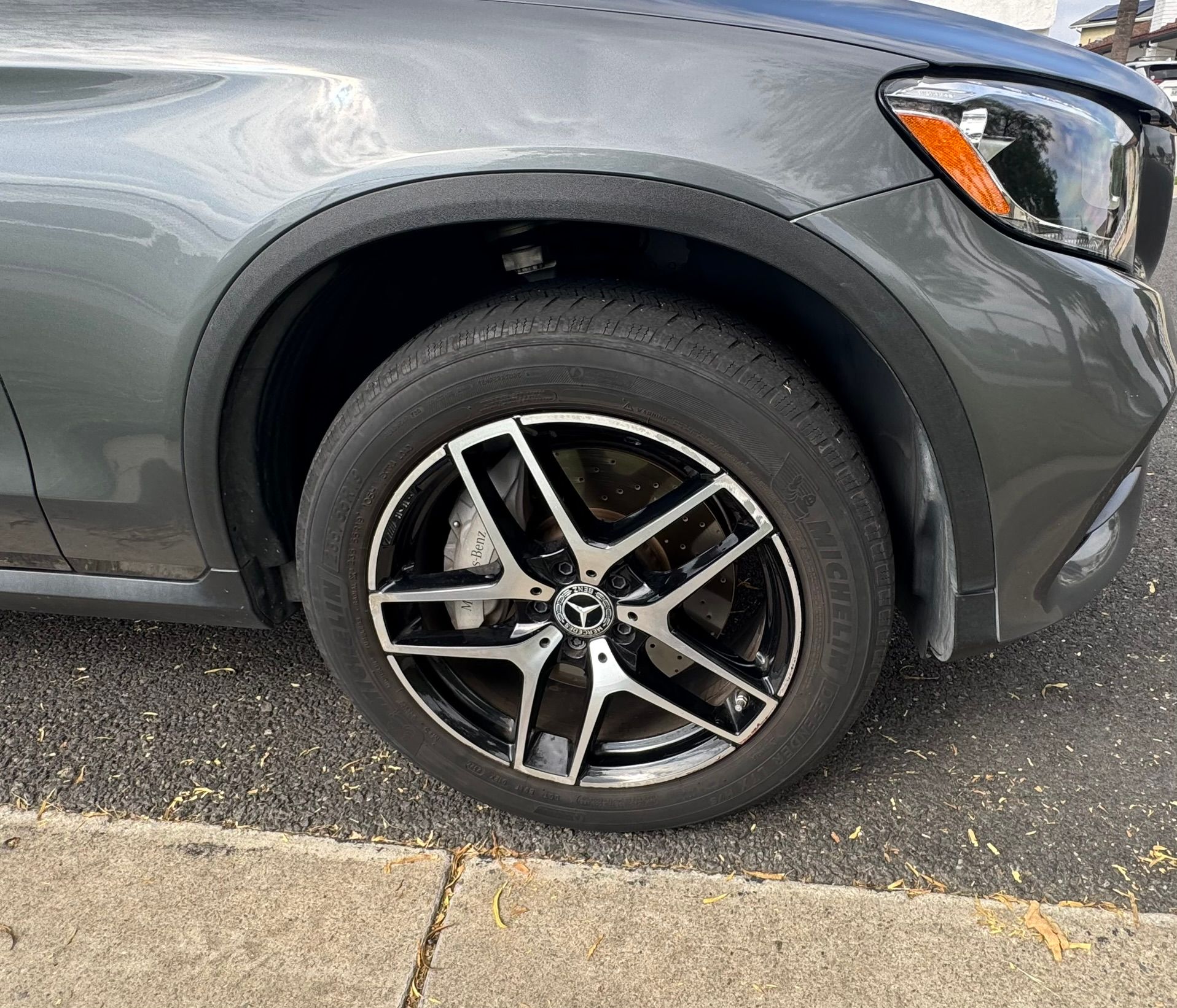 Used 2019 Mercedes-Benz GLC 300 image 12