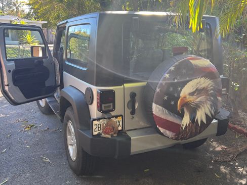 Used 2008 Jeep Wrangler X AWD/4WD image 4