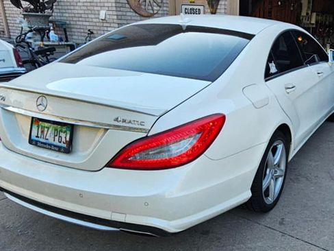 Used 2014 Mercedes-Benz CLS 550 4MATIC image 2