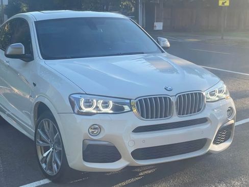 Used 2017 BMW X4 M40i image 10