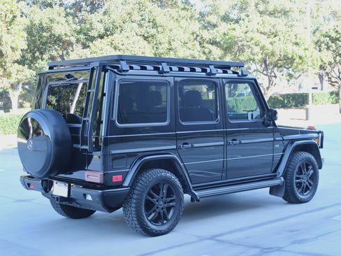 Used 2011 Mercedes-Benz G 550 G 550 4MATIC Sport Utility 4D image 8