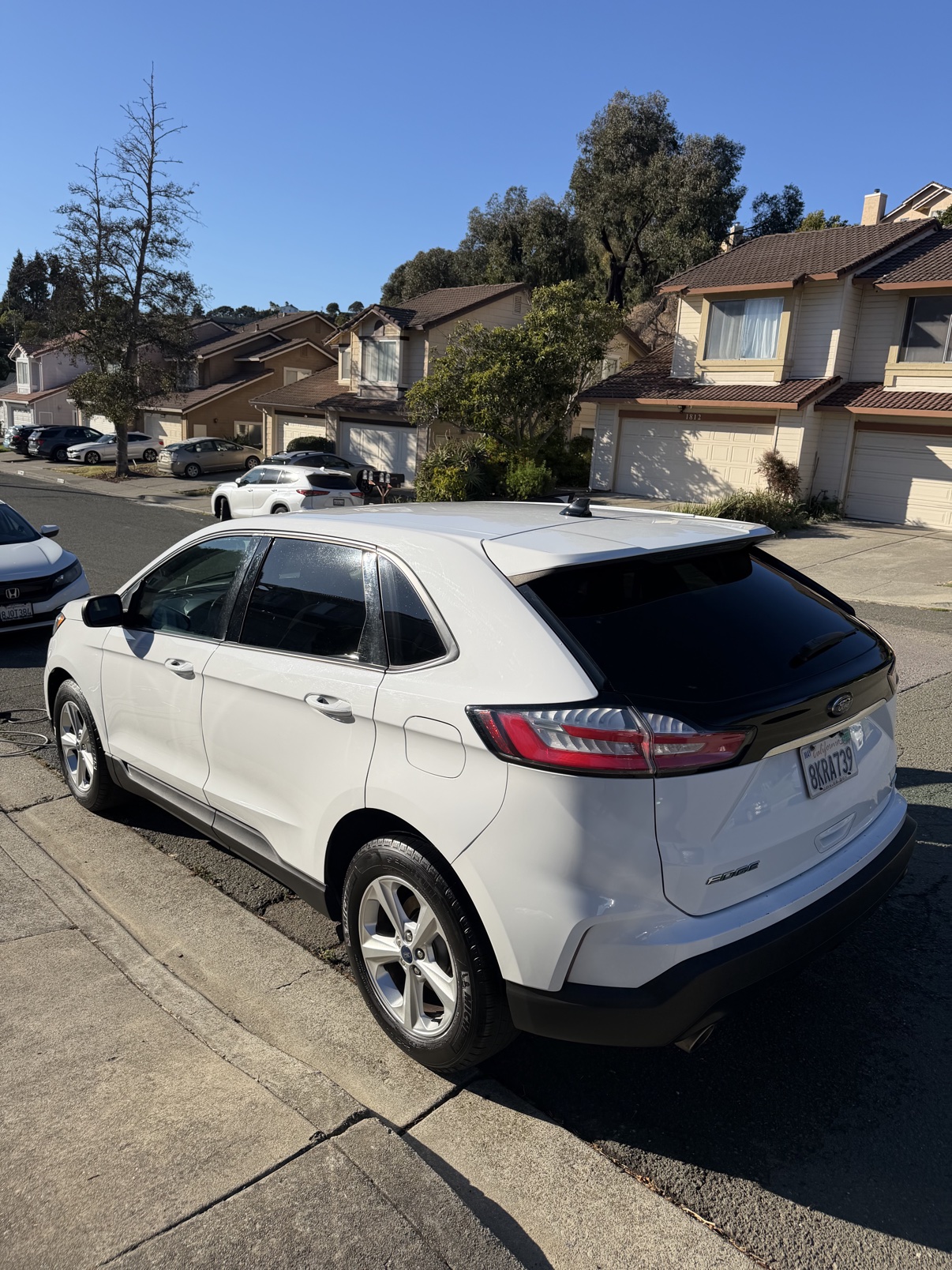 Used 2019 Ford Edge SE FWD image 9