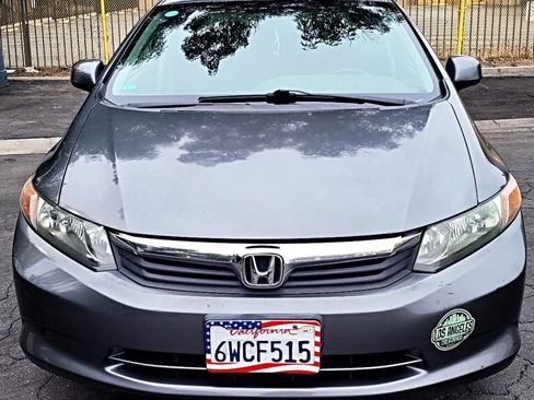 Used 2012 Honda Civic LX image 2