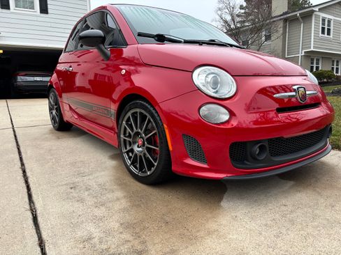 Used 2017 FIAT 500 Abarth w/ Popular Equipment Package image 12