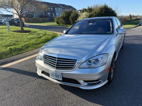 Used 2013 Mercedes-Benz S 550 4MATIC image 8