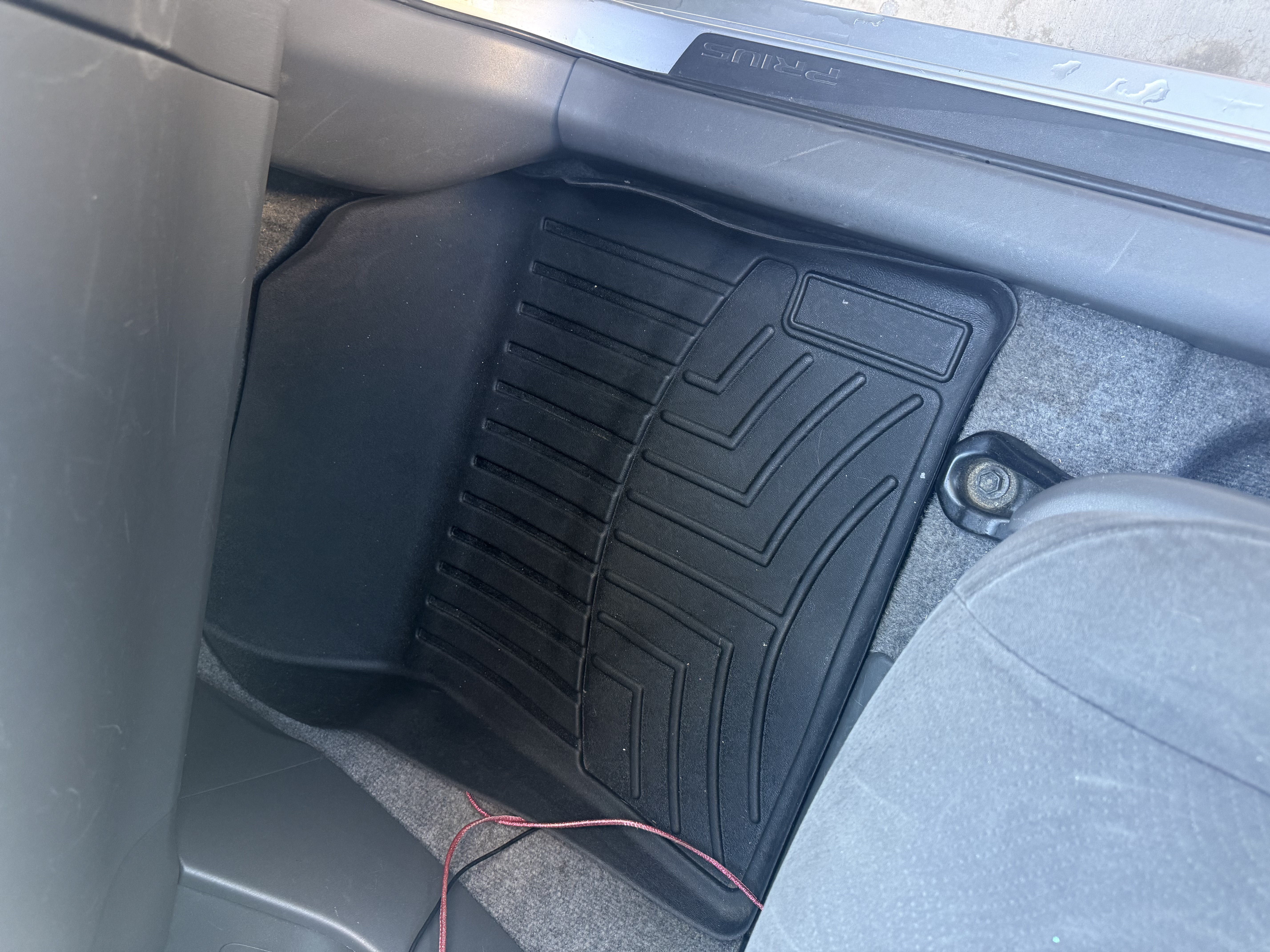 Used 2011 Toyota Prius Three w/ Preferred Accessory Pkg FWD image 5