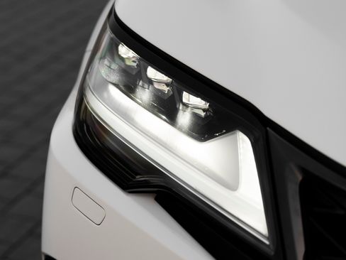 Used 2024 Lexus LX 600 F Sport image 14