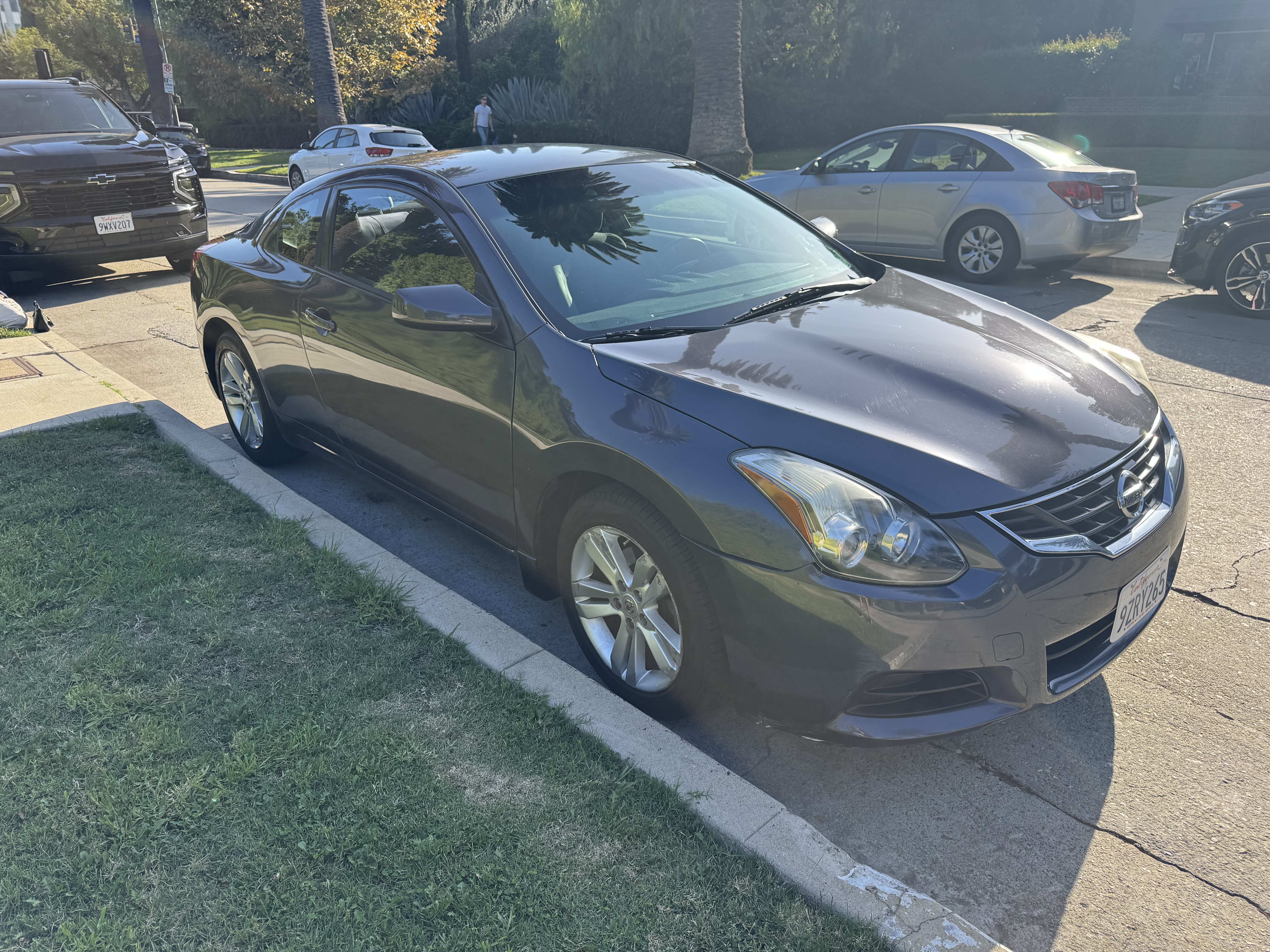 Used 2012 Nissan Altima 2.5 S w/ Convenience Pkg FWD image 5