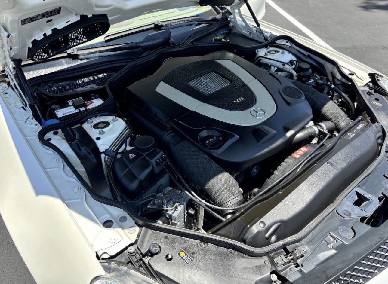 Used 2011 Mercedes-Benz SL 550 image 13