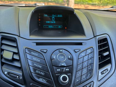 Used 2017 Ford Fiesta SE FWD image 14