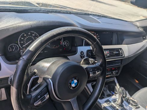 Used 2016 BMW 550i Sedan image 8