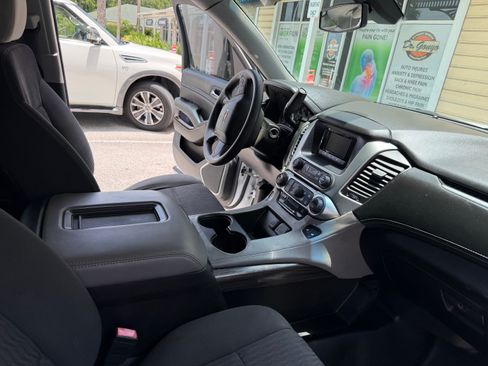 Used 2015 Chevrolet Tahoe 2WD image 19