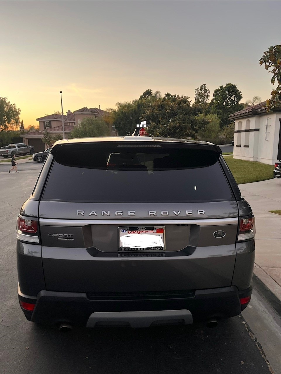 Used 2017 Land Rover Range Rover Sport HSE AWD/4WD image 5
