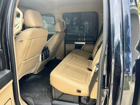 Used 2021 Ford F250 Lariat w/ Lariat Ultimate Package image 11