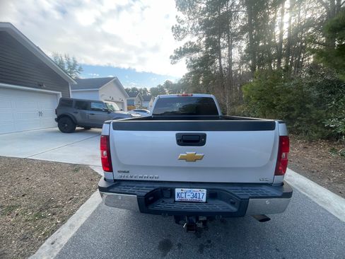 Used 2012 Chevrolet Silverado 2500 LTZ w/ LTZ Plus Package image 6