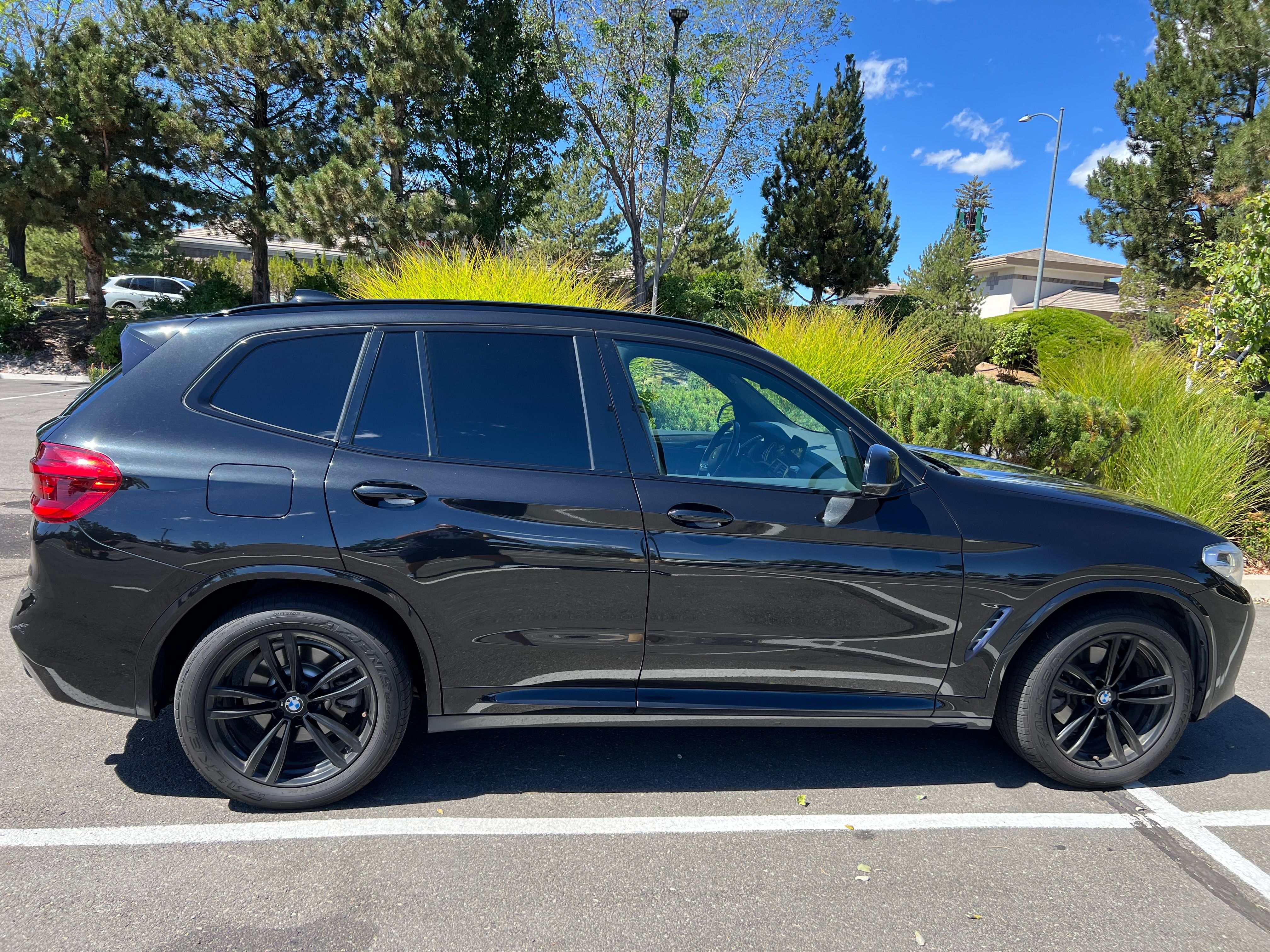 Used 2018 BMW X3 xDrive30i AWD/4WD image 2