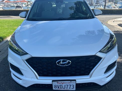 Used 2021 Hyundai Tucson Value FWD image 2