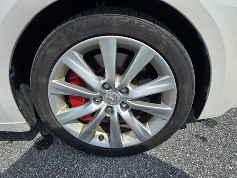 Used 2016 Lexus IS 300 AWD w/ Premium Package image 9