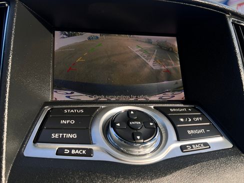 Used 2010 Nissan Maxima 3.5 SV w/ Monitor Pkg FWD image 16