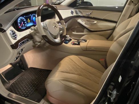 Used 2020 Mercedes-Benz S 560 4MATIC Sedan image 20