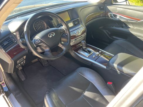 Used 2015 INFINITI Q70 3.7 image 10