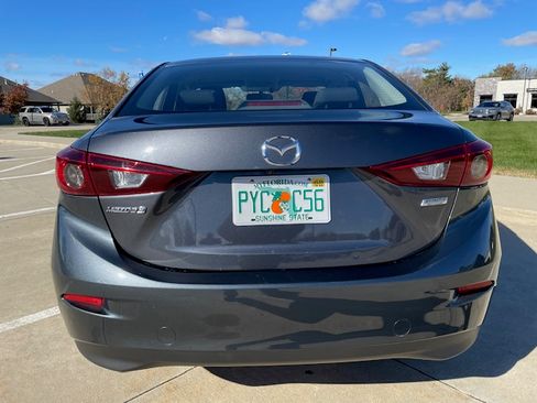 Used 2016 MAZDA MAZDA3 i Sport w/ Preferred Equipment Package image 6