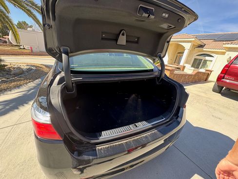 Used 2016 Kia K900 Luxury w/ Luxury VIP Package image 15