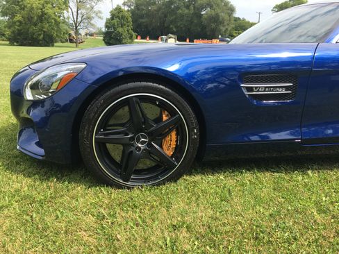 Used 2016 Mercedes-Benz AMG GT S image 13