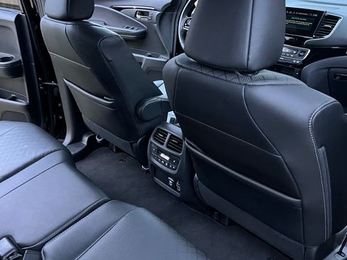 Used 2019 Honda Passport Touring image 13