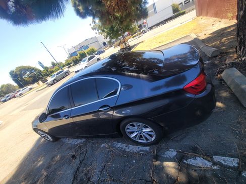 Used 2015 BMW 528i Sedan RWD image 6