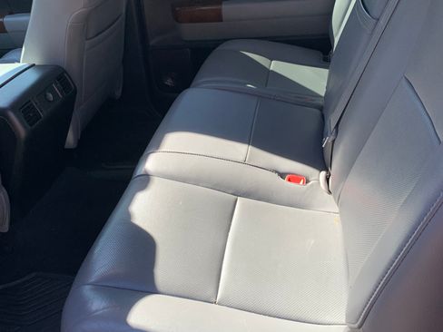 Used 2013 Toyota Tundra Platinum image 25