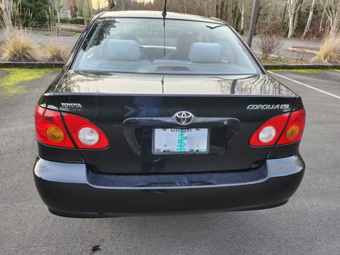 Used 2004 Toyota Corolla LE image 4