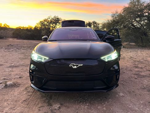 Used 2022 Ford Mustang Mach-E GT w/ GT Performance Edition image 5