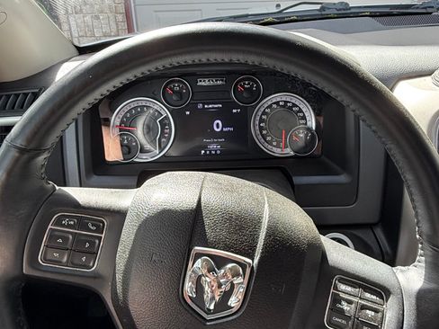 Used 2017 RAM 1500 Big Horn AWD/4WD image 11