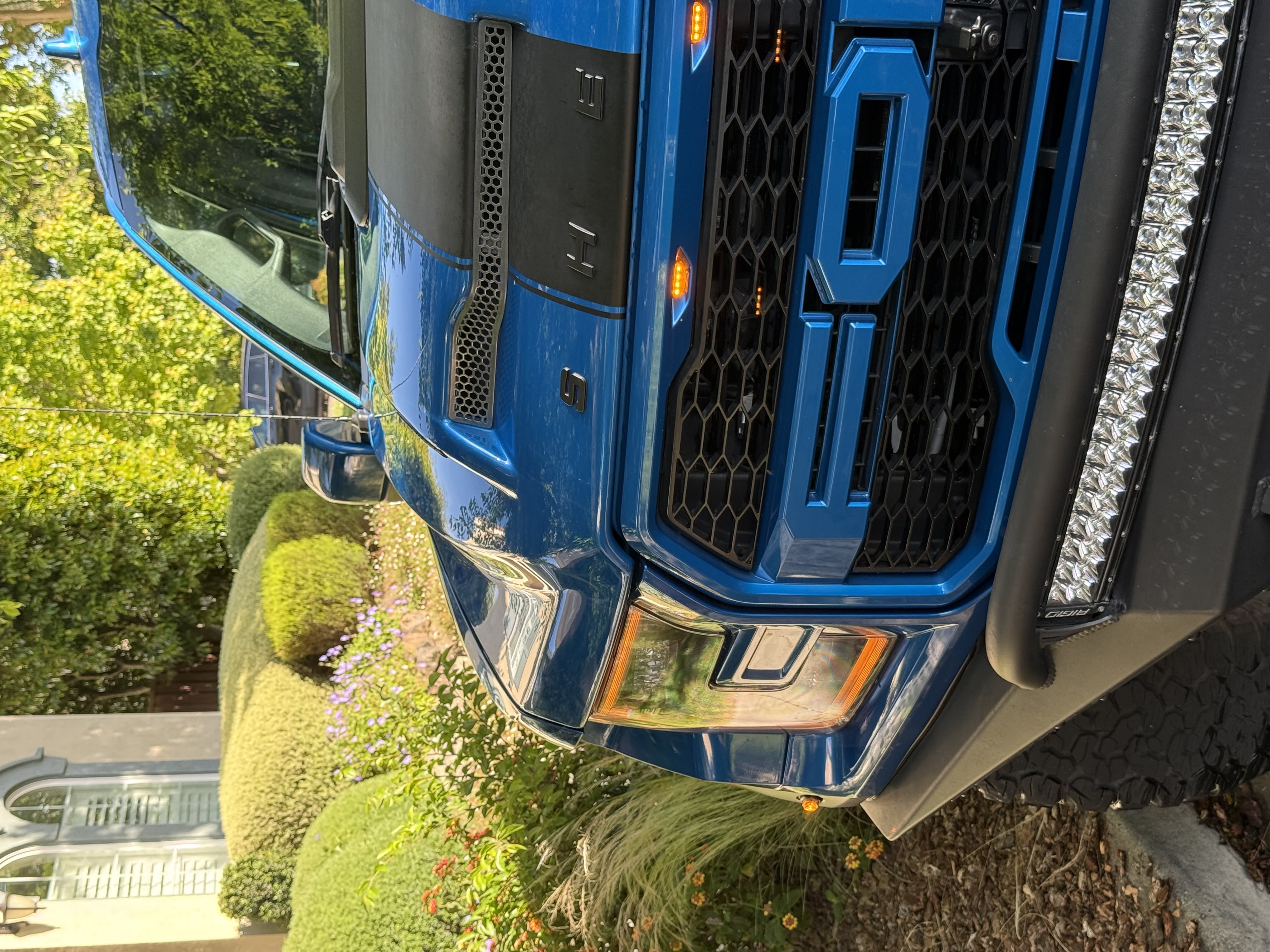 Used 2019 Ford F150 Raptor w/ Equipment Group 802A Luxury AWD/4WD image 5