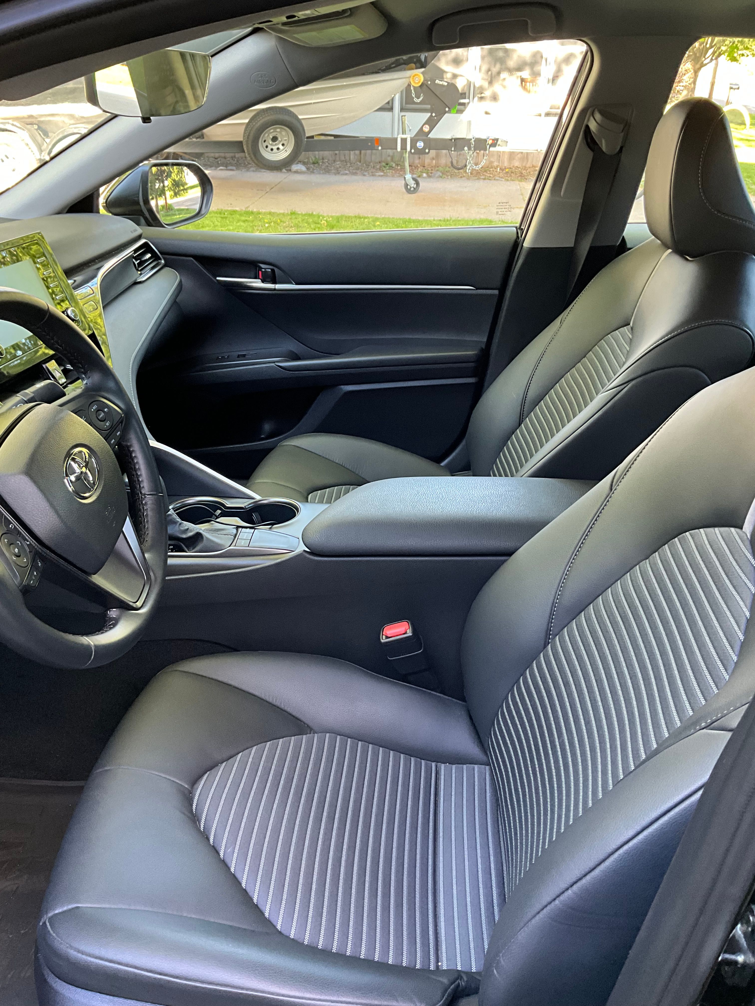 Used 2023 Toyota Camry SE FWD image 19