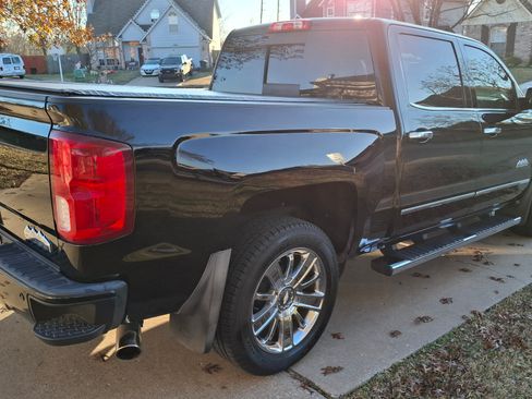 Used 2017 Chevrolet Silverado 1500 High Country image 6