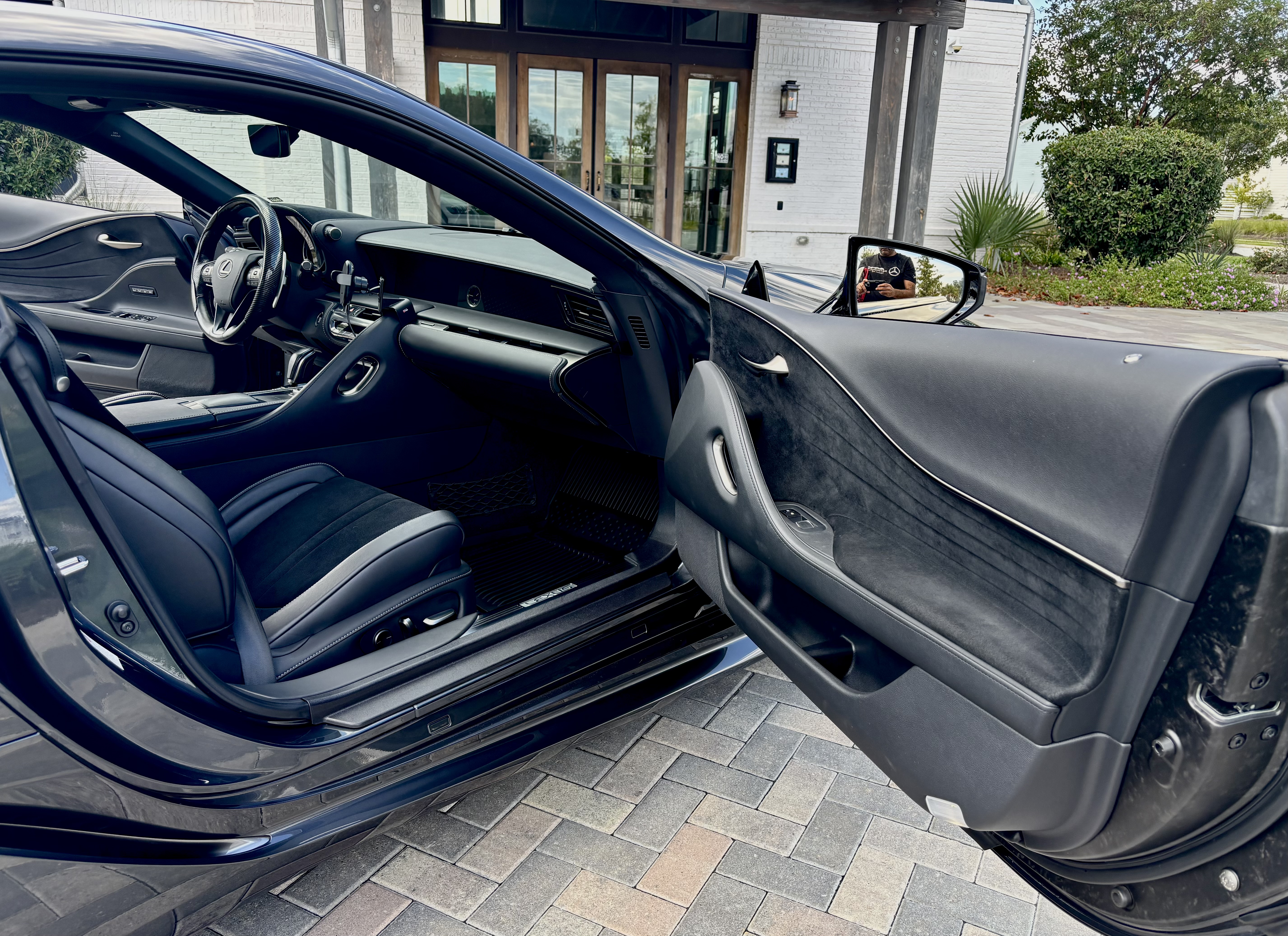 Used 2019 Lexus LC 500 Coupe w/ Sport Package RWD image 10