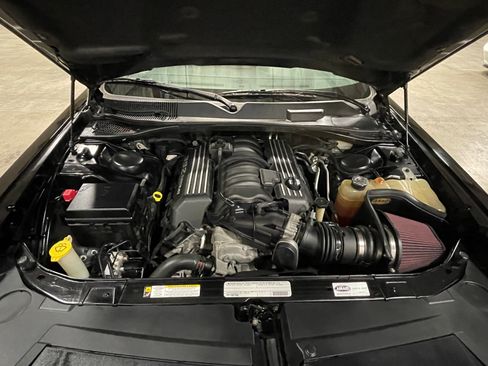 Used 2012 Dodge Challenger SRT8 w/ Premium Sound Group image 23