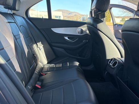 Used 2015 Mercedes-Benz C 300 4MATIC Sedan image 24