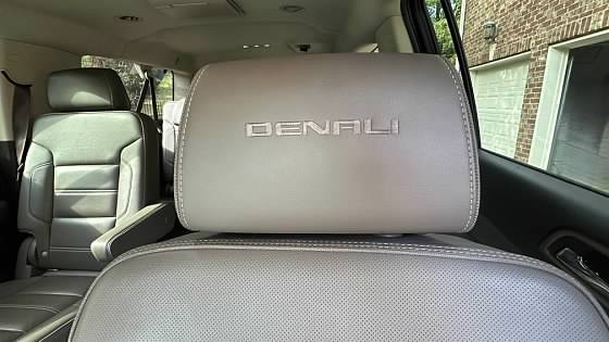 Used 2017 GMC Yukon XL Denali w/ Open Road Package AWD/4WD image 18