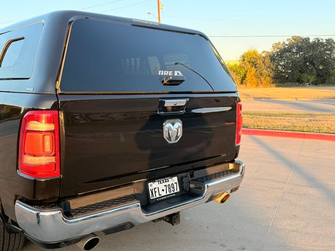 Used 2020 RAM 1500 Laramie image 10