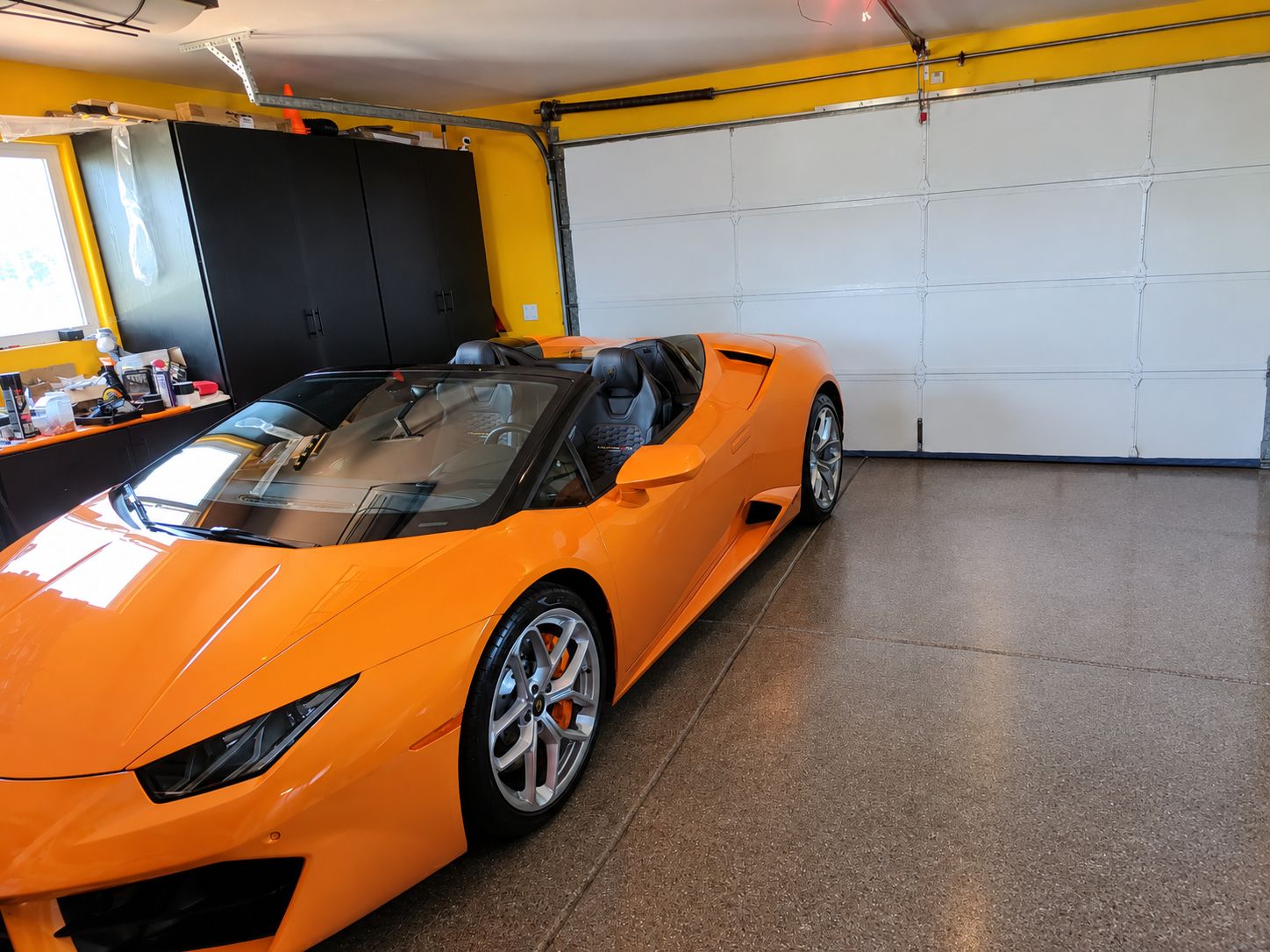 Used 2019 Lamborghini Huracan LP 580-2 RWD image 1