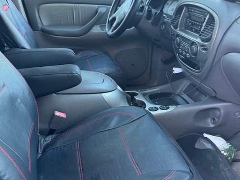 Used 2002 Toyota Sequoia Limited RWD image 8