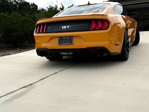 Used 2022 Ford Mustang GT Premium w/ Equipment Group 401A image 12