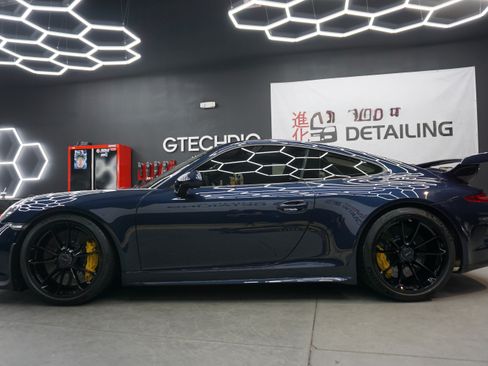 Used 2015 Porsche 911 GT3 image 4