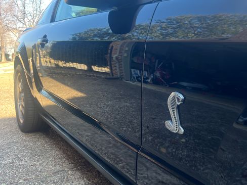 Used 2008 Ford Mustang Shelby GT500 image 2