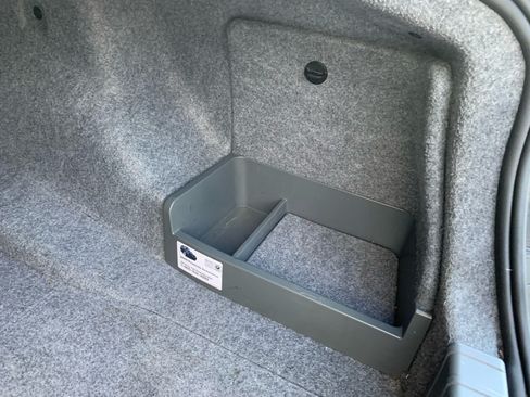 Used 2009 BMW 335i Sedan image 12