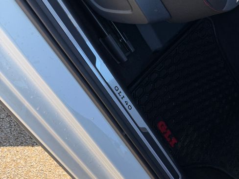 Used 2024 Volkswagen Jetta GLI 40th Anniversary Edition image 12