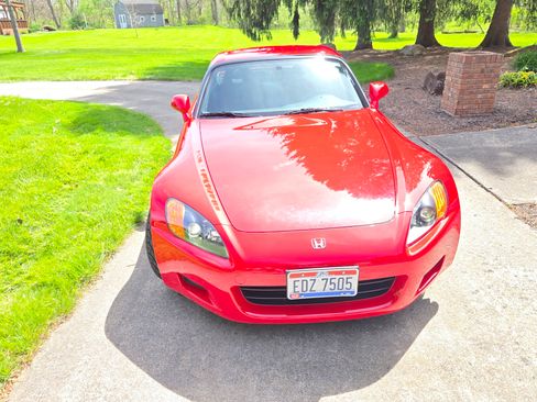Used 2001 Honda S2000 image 4
